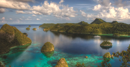 The-spectacular-landscape-of-West-Papua.-Photo-credit--Roderick-Eime